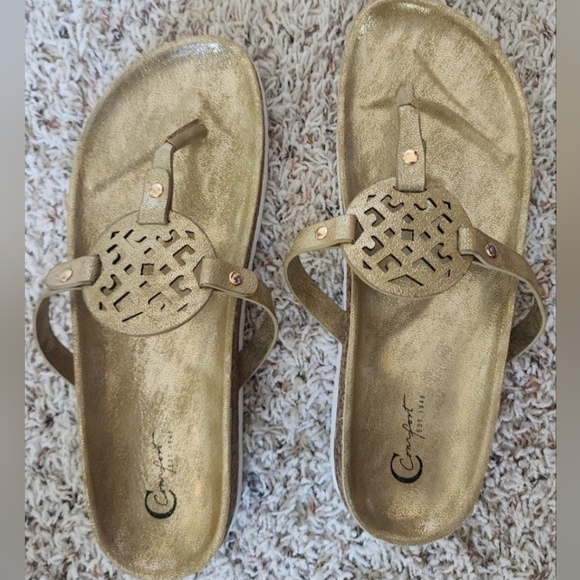 C Comfort Est 1946 Shoes - Thong Sandals (Size 10) by C Comfort Est. 1946